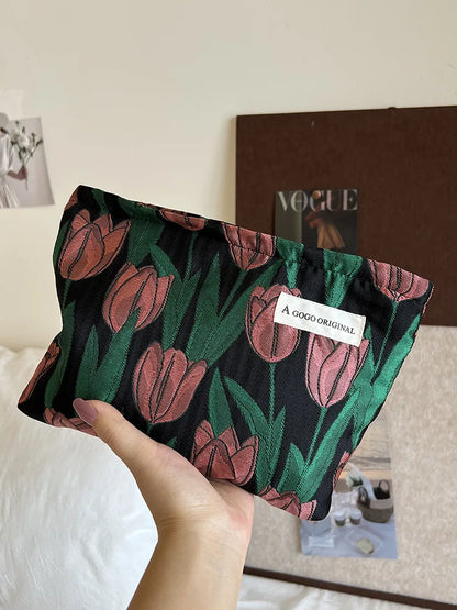 Travel Daily Toiletries Bag Skincare Storage Case Organizer Pouch Fashion Retro Tulip Embroidery Cosmetic Bag Makeup Bag Beauty