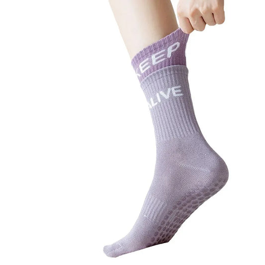 Women's Non-Slip Yoga Socks with Silicone Grip Mid Cushioned Workout Socks for Pilates Gym Indoor Exercises Yoga Socks