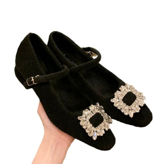 Womens Slippers with Diamond Anti Slip Middle Heel Close Toes Strap 2025 New Summer Outdoor Fashion Slippers Women Shoes