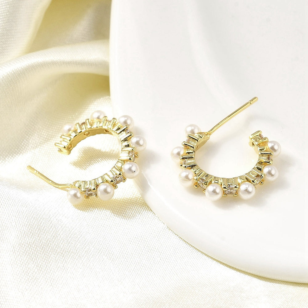 18K Gold Earrings with Pearls and Clear Cubic Zirconia